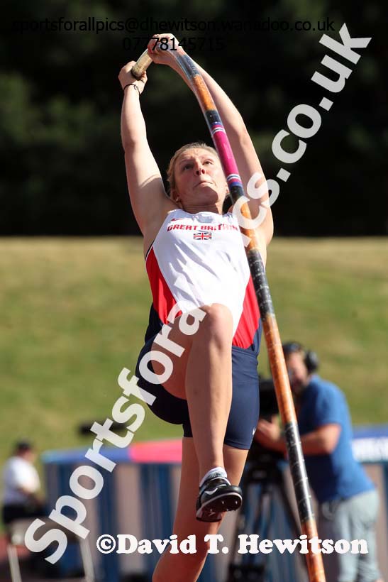 Womens pole vault, Sainsbury's British Champs, Alexander Stadium, Birmingham. Photo: David T. Hewitson/Sprts for All Pics